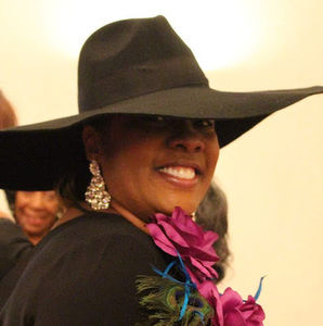 Meet your Posher, Vanae